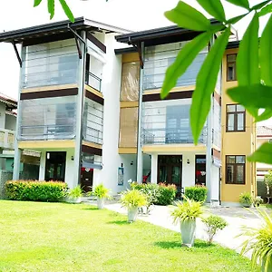 Sea Breeze Deluxe Negombo